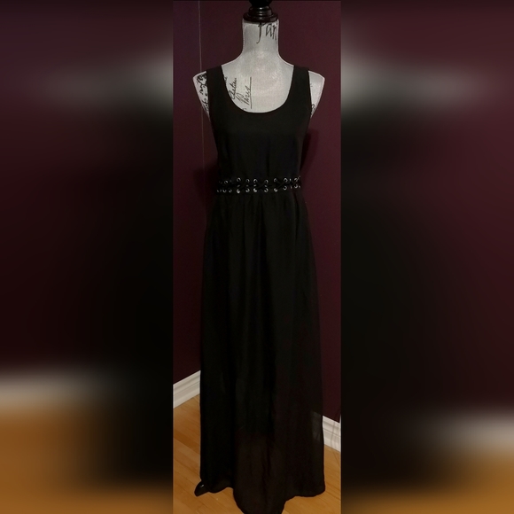 Black Maxi Dress - Picture 1 of 2
